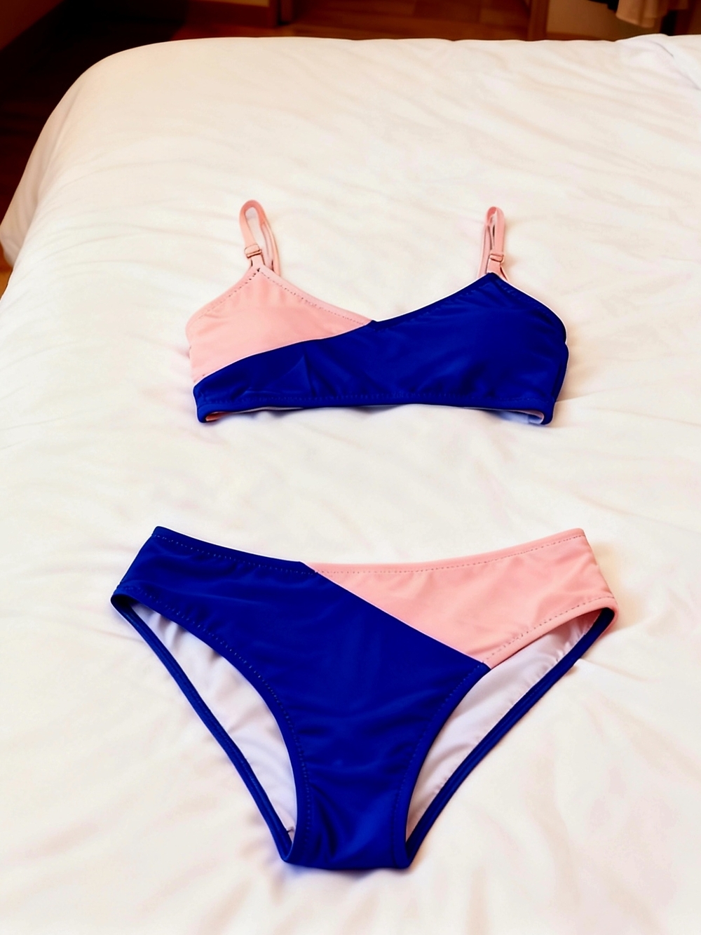 Modihito Womens 2 pc Blue Colorblock Bikini High Waist Swimsuit Size 2XL - Picture 2 of 2